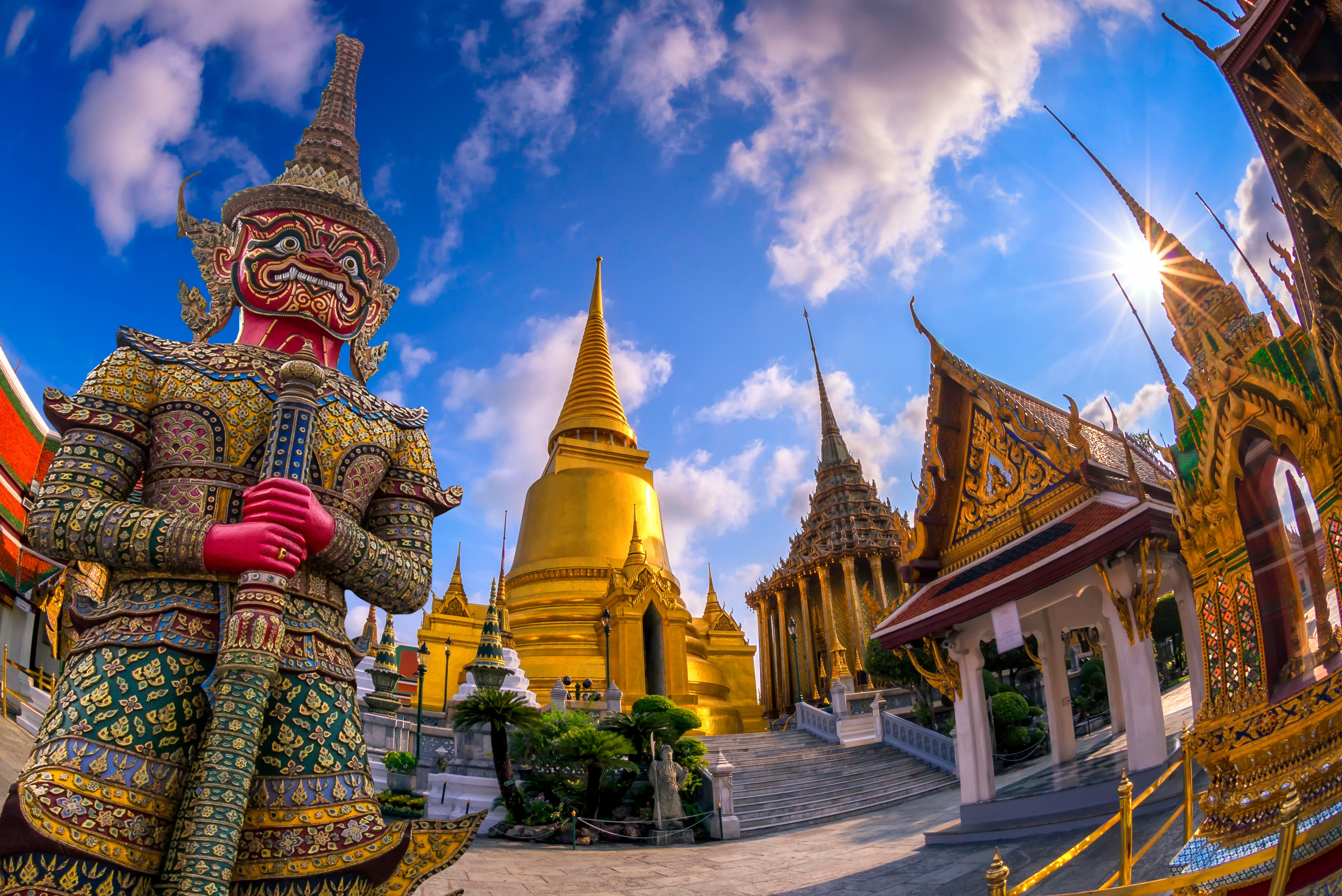 Бангкок описание. Ват Пхра Кео, Бангкок, Таиланд. Храм ват Пхра Кео. Храм изумрудного Будды в Таиланде. Королевство Сиам Тайланд.